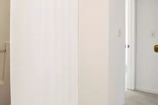 121 Paugusett Cir, Trumbull, CT 06611 - Photo 25