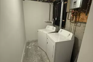 783 Naugatuck Ave, Milford, CT 06461 - Photo 15