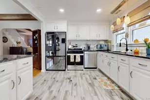 253 Broadway, Milford, CT 06460 - Photo 13