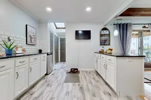 253 Broadway, Milford, CT 06460 - Photo 17