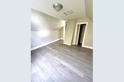 15 Alton Street, New Haven, CT 06513 - Photo 9