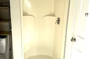 15 Alton St, New Haven, CT 06513 - Photo 7