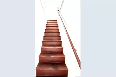 15 Alton Street, New Haven, CT 06513 - Photo 5