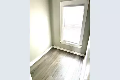 15 Alton Street, New Haven, CT 06513 - Photo 11