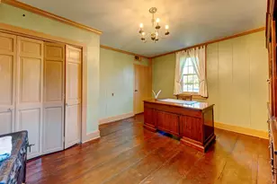 114 Elm St, Windsor Locks, CT 06096 - Photo 25