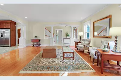 21 Grove Avenue, Groton, CT 06355 - Photo 9