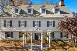 21 Grove Ave, Groton, CT 06355 - Photo 3