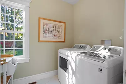 21 Grove Avenue, Groton, CT 06355 - Photo 15