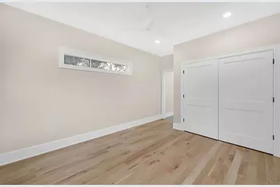 33 Middlebrook Place, Fairfield, CT 06824 - Photo 21