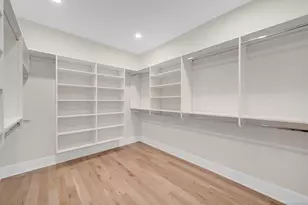 33 Middlebrook Pl, Fairfield, CT 06824 - Photo 25