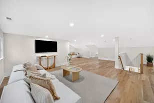 33 Middlebrook Pl, Fairfield, CT 06824 - Photo 33