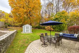 180 Peck Ln, Bristol, CT 06010 - Photo 25