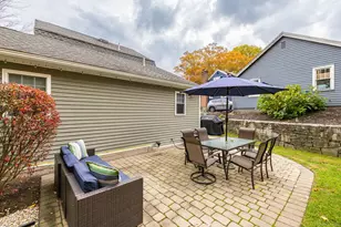 180 Peck Ln, Bristol, CT 06010 - Photo 27