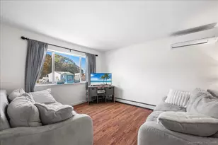 49 Cottonwood Ln, Montville, CT 06382 - Photo 7