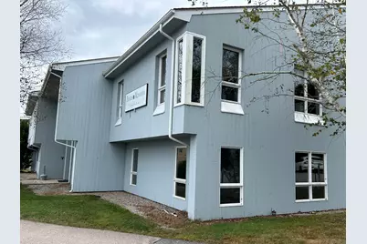 516 Vauxhall Street, New London, CT 06320 - Photo 3