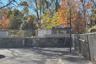 111 Parkview Ave, Bridgeport, CT 06606 - Photo 5