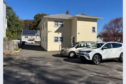 111 Parkview Avenue #1, Bridgeport, CT 06606 - Photo 3