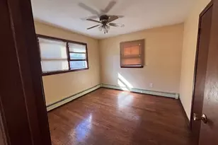 111 Parkview Ave, Bridgeport, CT 06606 - Photo 15