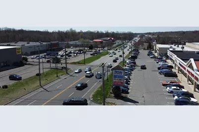 569 Boston Post Road, Orange, CT 06477 - Photo 5