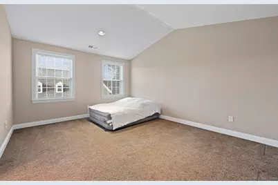 47 Warrington Round #47, Danbury, CT 06810 - Photo 17