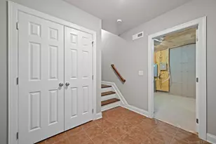 47 Warrington Round, Danbury, CT 06810 - Photo 25