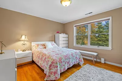 32 Justine Drive, North Haven, CT 06473 - Photo 19