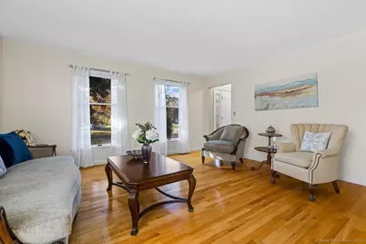 32 Justine Drive, North Haven, CT 06473 - Photo 17