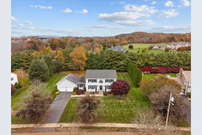 32 Justine Drive, North Haven, CT 06473 - Photo 1