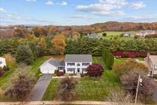 32 Justine Dr, North Haven, CT 06473 - Photo 1