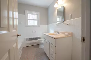 71 County Rd, Southington, CT 06444 - Photo 17