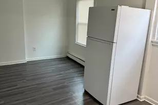 666 Main St, Middletown, CT 06457 - Photo 3