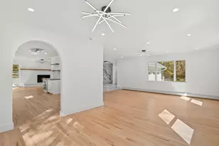 4 Trails End Rd, Weston, CT 06883 - Photo 13