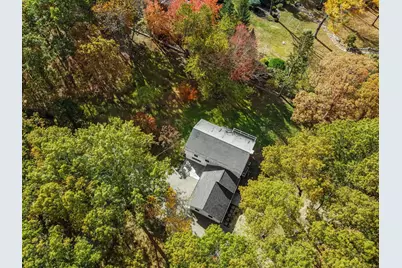 4 Trails End Road, Weston, CT 06883 - Photo 3