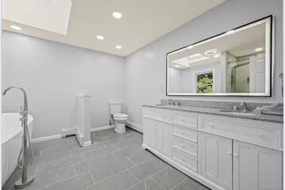 7 Woodmont Road, Avon, CT 06001 - Photo 19