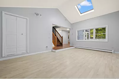 7 Woodmont Road, Avon, CT 06001 - Photo 11