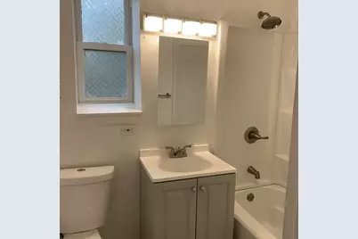 11 Bedford Avenue #APT J1, Norwalk, CT 06850 - Photo 9