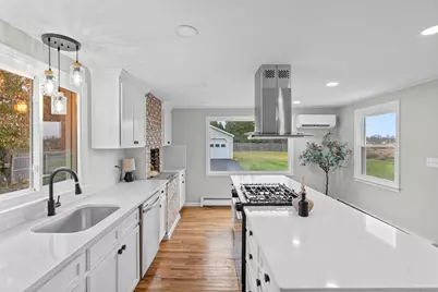 72 Spencer Street, Suffield, CT 06078 - Photo 3