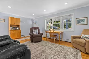 255 Maplewood Ave, Milford, CT 06460 - Photo 21