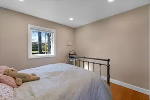 255 Maplewood Ave, Milford, CT 06460 - Photo 27