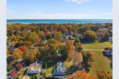 255 Maplewood Avenue, Milford, CT 06460 - Photo 37