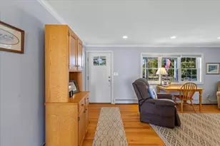 255 Maplewood Ave, Milford, CT 06460 - Photo 15