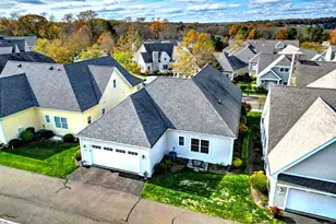 206 Deerfield Ln, Orange, CT 06477 - Photo 33