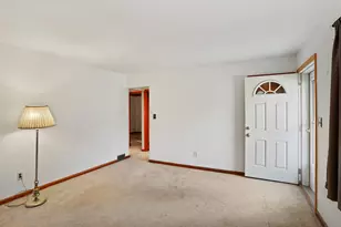 6 Windaway Rd, Bethel, CT 06801 - Photo 5