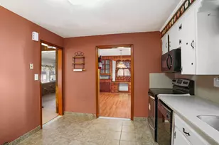 6 Windaway Rd, Bethel, CT 06801 - Photo 9