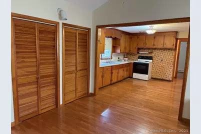 35 Butler Street, Waterbury, CT 06704 - Photo 7