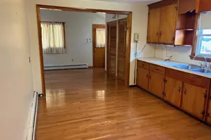 35 Butler St, Waterbury, CT 06704 - Photo 11