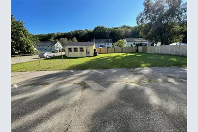 79 River Street #79, Sprague, CT 06330 - Photo 5