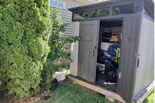 70 Lawlor St, Waterbury, CT 06708 - Photo 33