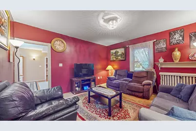 59 Elm Street, Windsor Locks, CT 06096 - Photo 3