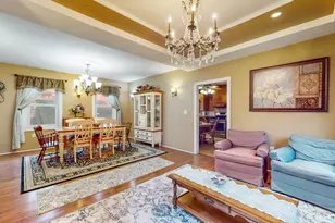 59 Elm St, Windsor Locks, CT 06096 - Photo 9